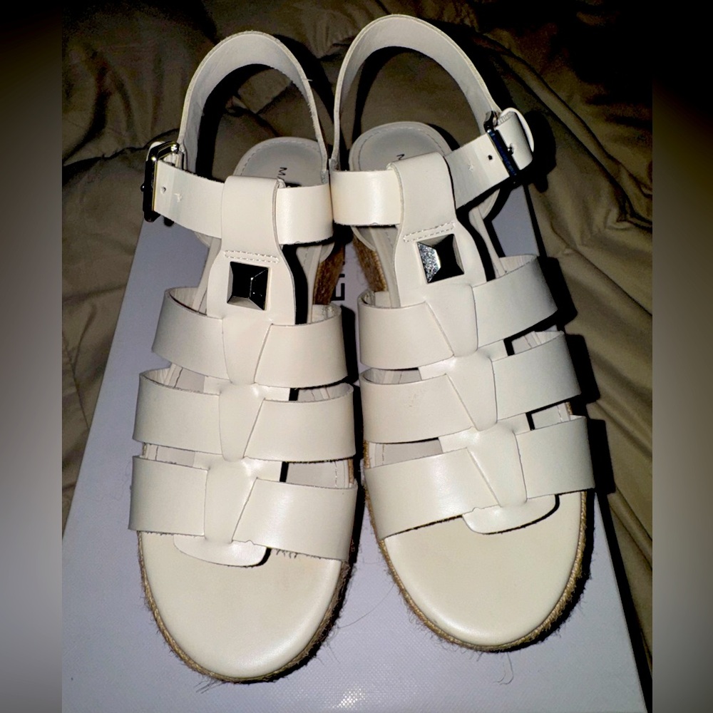 Ivory Strappy platform Sandals